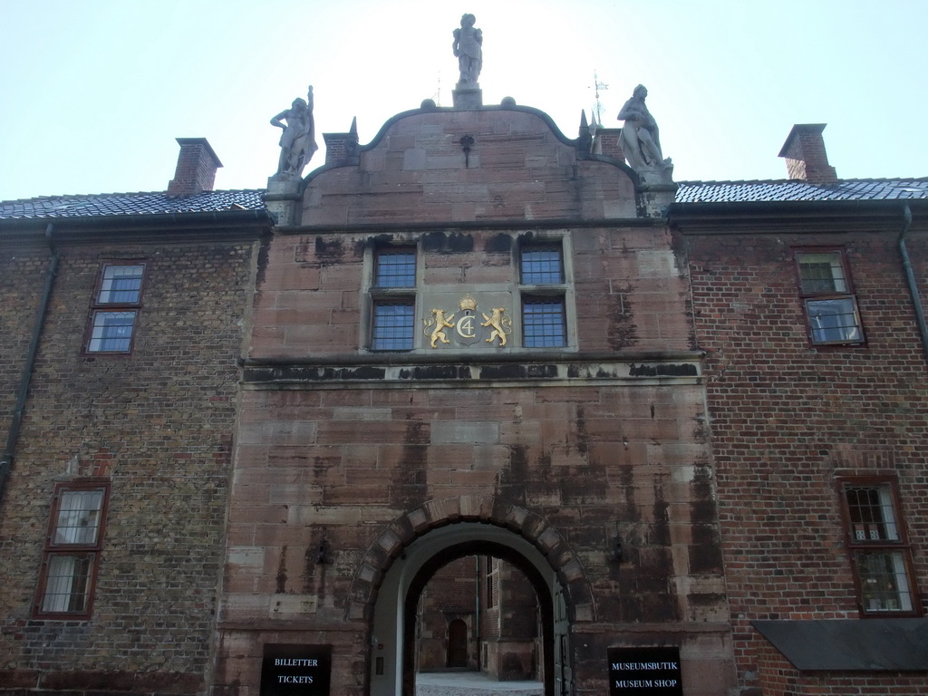 Northwest entrance gate to the Rosenborg Castle