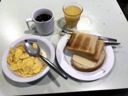 Breakfast in the breakfast room of the Cabinn Metro Hotel