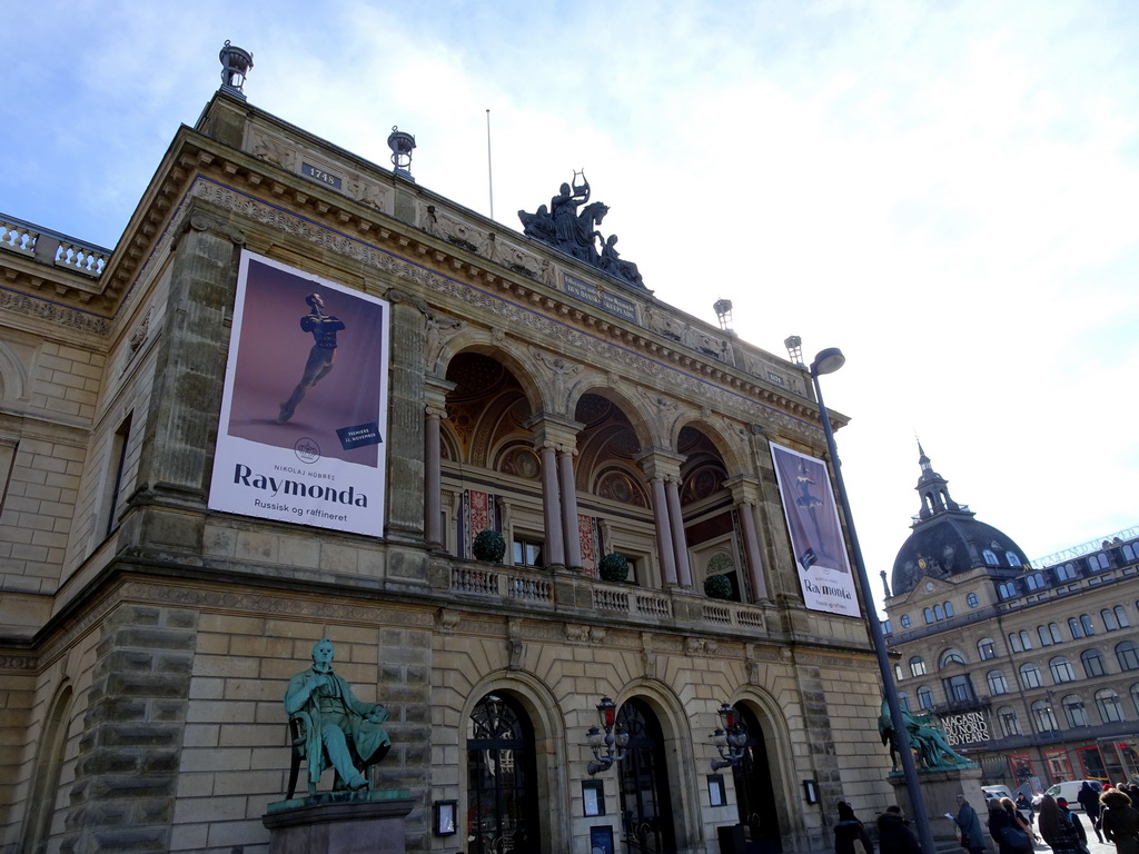 Front of the Royal Danish Theatre at the Kongens Nytorv square