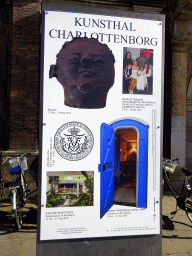 Poster on the Kunsthal Charlottenburg art gallery at the Kongens Nytorv square