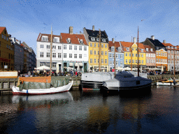 Boats, houses and restaurants at the north side of the Nyhavn harbour