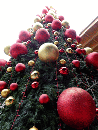 Christmas tree at the ground floor of the Siam Mall