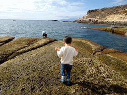 Miaomiao and Max at the Playa La Caleta beach