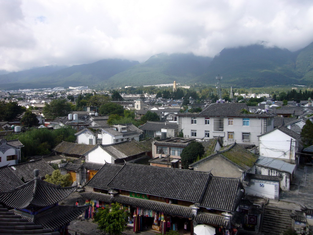 View on the Old Town of Dali, from the Wu Hua Building