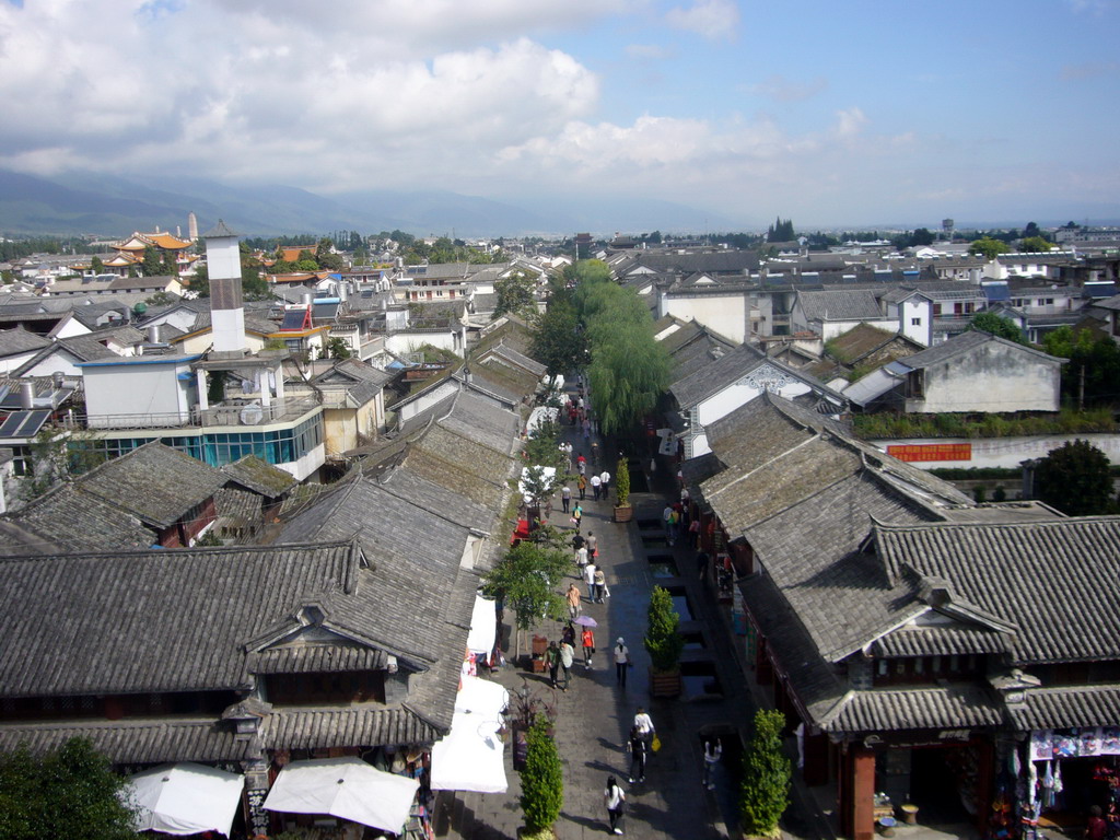 View on the Old Town of Dali and the Three Pagodas, from the Wu Hua Building