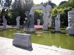 Statue of Mother Shayi at Fuxing Square on Nanzhao Fengqing Island in Erhai Lake