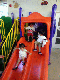 dalian_045 - 312 kb - 768x1024 - Max and his cousin playing at the Yon Ho restaurant Max and his cousin playing at the Yon Ho restaurant