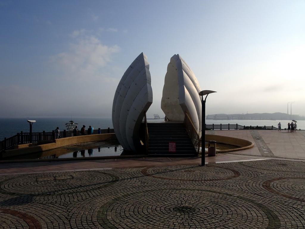 Shell-shaped monument at a square at Binhai Road