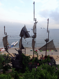 Replica of an old ship at Haijingyuan beach, viewed from Binhai Road