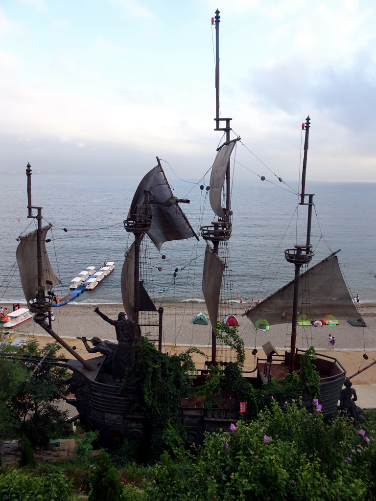 Replica of an old ship at Haijingyuan beach, viewed from Binhai Road