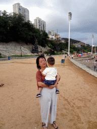 Miaomiao and Max at Haijingyuan beach