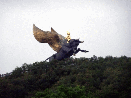 dalian_189 - 262 kb - 1024x768 - Flying Bull statue at the Dongshan Scenic Area, viewed from Binhai Road, at sunset Flying Bull statue at the Dongshan Scenic Area, viewed from Binhai Road, at sunset