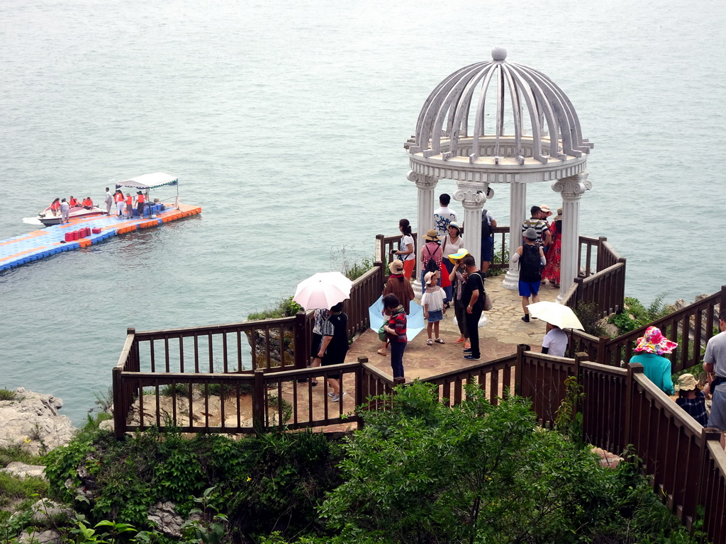 Pavilion and pier at the Dalian Jinshitan Coastal National Geopark