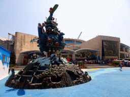 The Antarctic Zhongshan Station and the front of the Pole Aquarium at the Dalian Laohutan Ocean Park