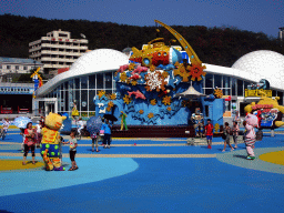Mascots, Square Art Show and Dome Cinema for Flying Experience at the Dalian Laohutan Ocean Park