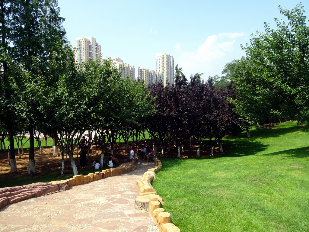 Path at the northwest side of the Dongshan Scenic Area