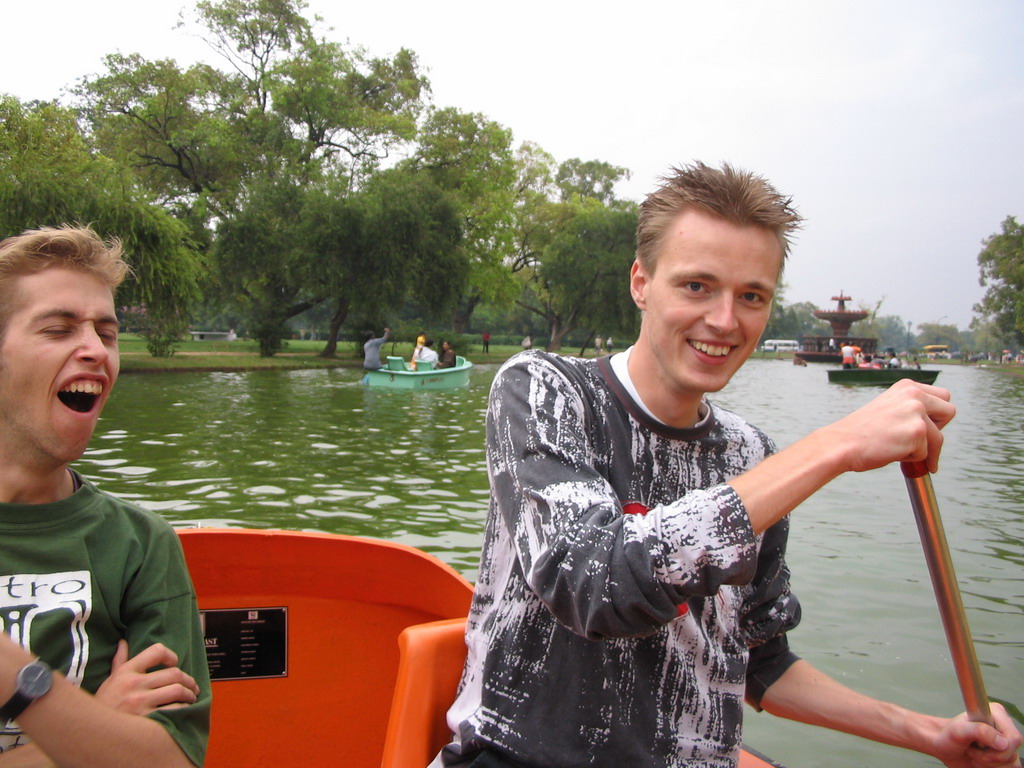 Rick and David in a rowing boat in the canals next to Rajpath Road
