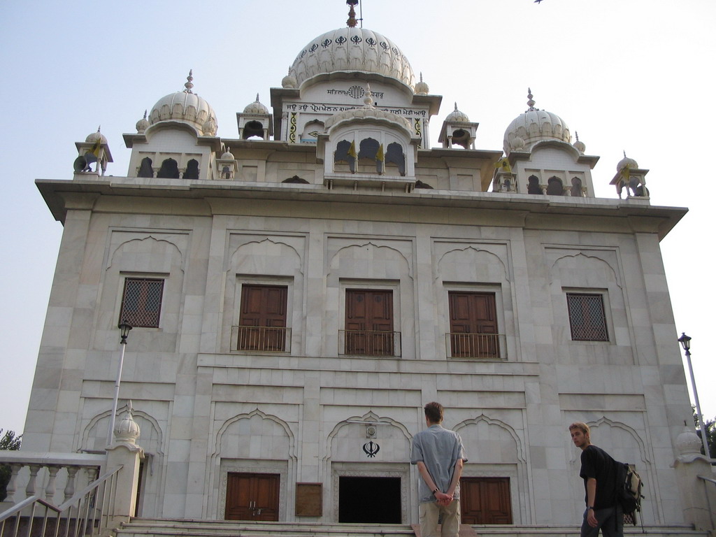 David and Rick in front of the Sikh temple Gurdwara Dam Dama Sahib