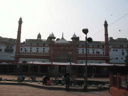 Rick in front of the Fatehpuri Masjid mosque