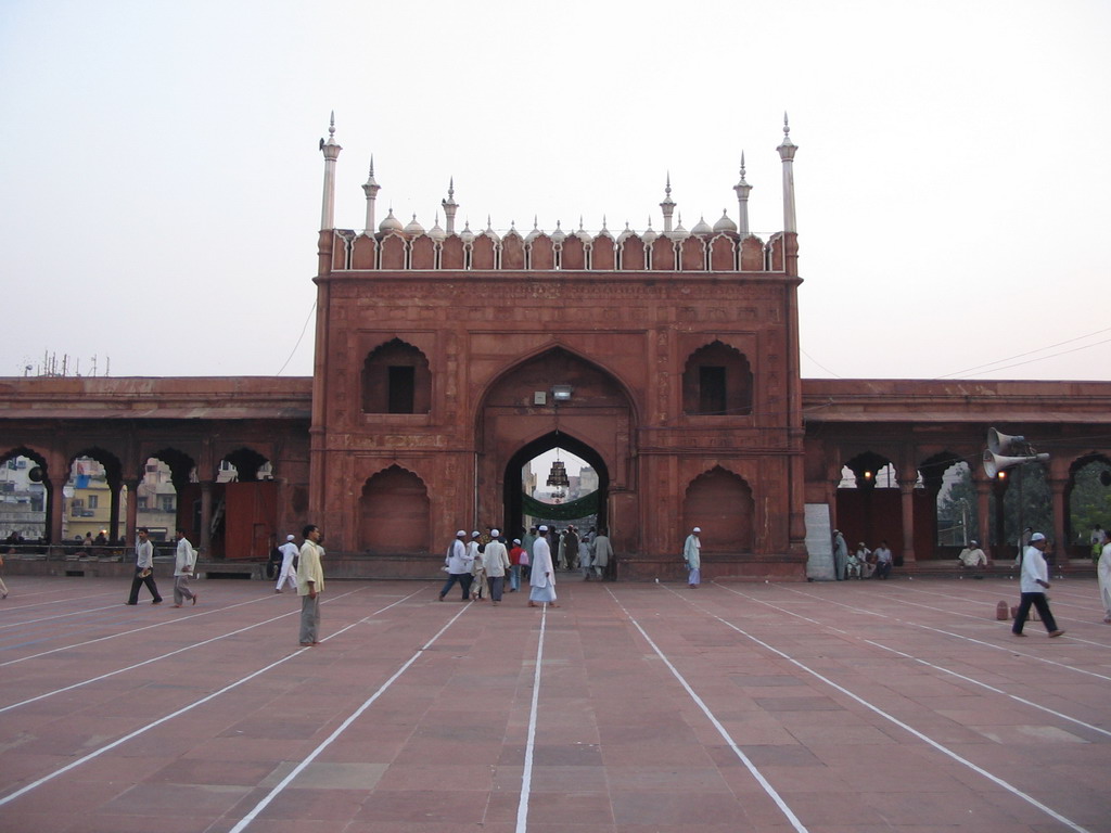 Northern entrance gate to the Jami Masjid mosque
