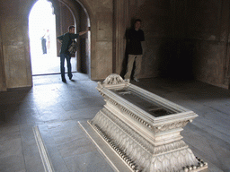 Rick and David with the Cenotaph of Safdarjung, at Safdarjung`s Tomb