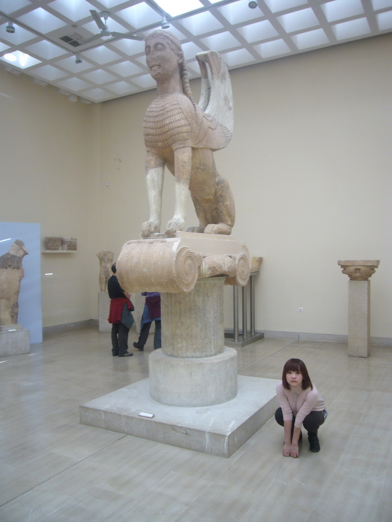 Miaomiao and the Sphinx of Naxos