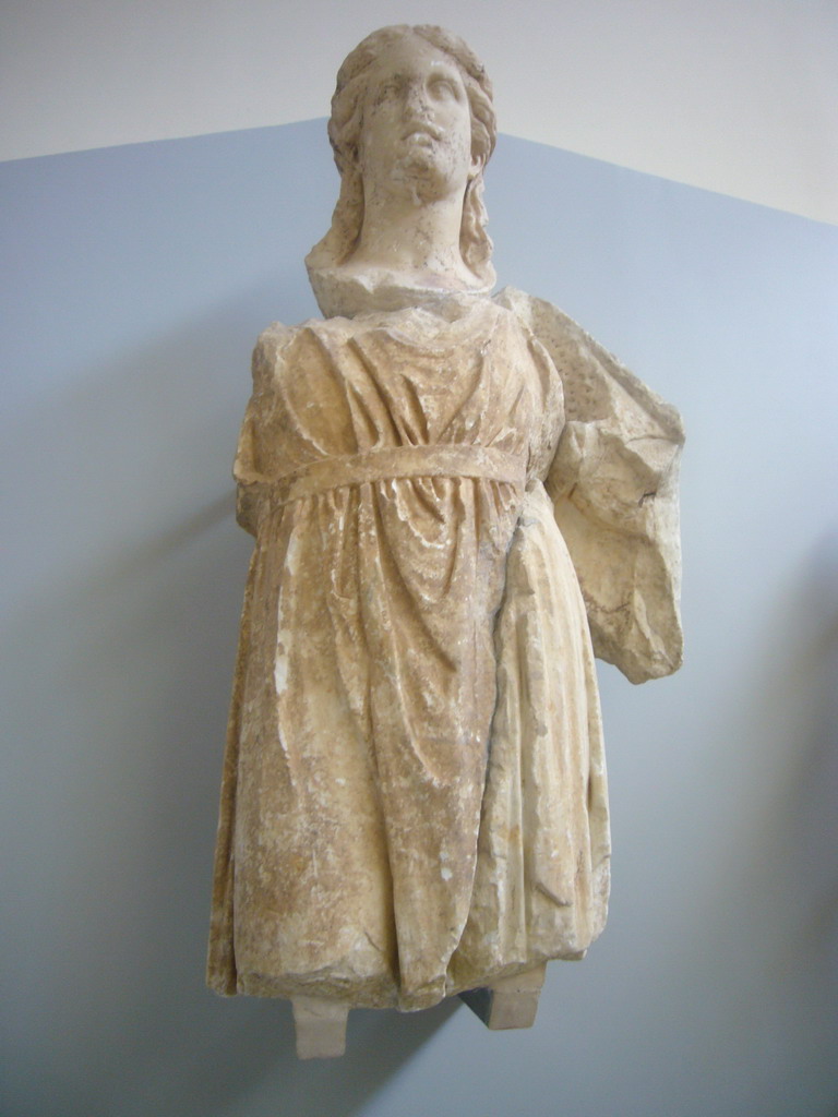 Statue in the Delphi Museum