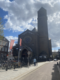 Statue and front of the Hieronymus Bosch Art Center at the Jeroen Boschplein square, viewed from the Monseigneur Prinsenstraat street