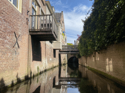 Bridge over the Binnendieze river at the Achter Het Zwarte Beerke street, viewed from the tour boat