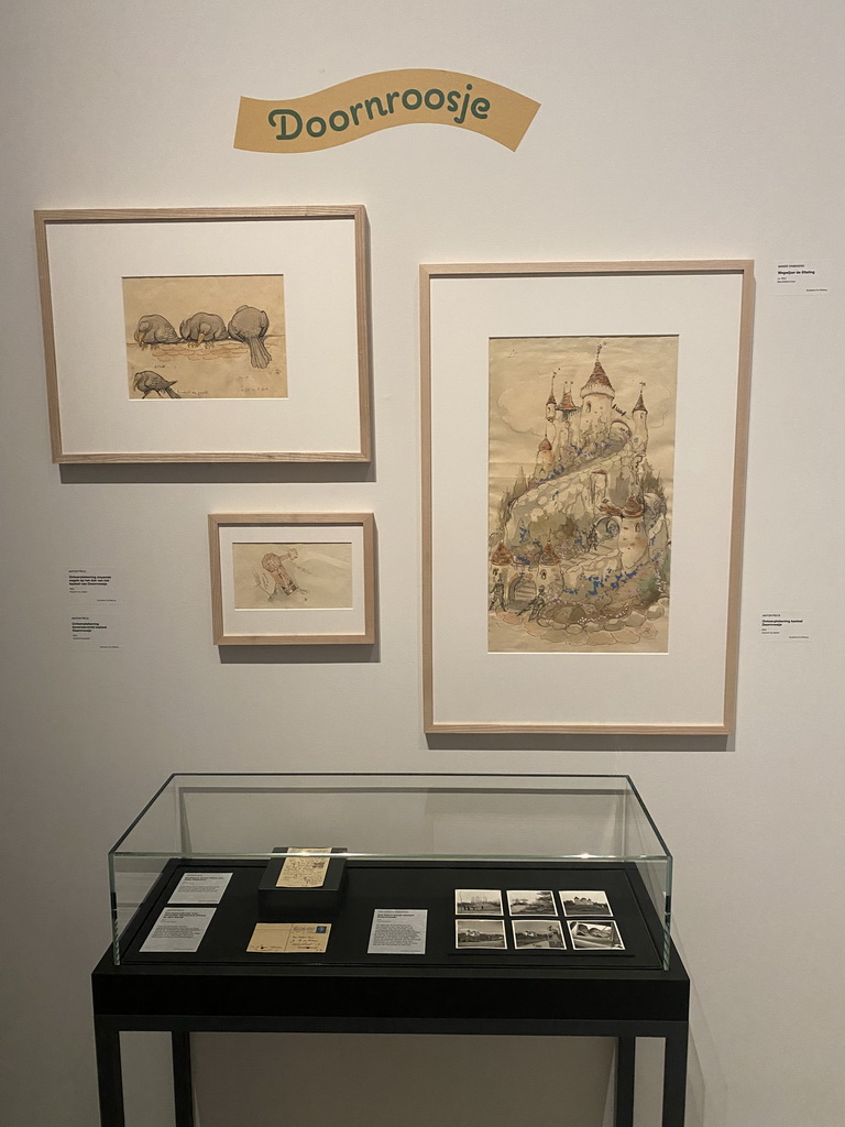 Drawing, letters and photographs of the Sleeping Beauty attraction at the Efteling theme park, at the Efteling exhibition at the Noordbrabants Museum, with explanation