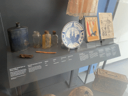 Personal belongings of British soldiers and other items from World War II at the `Het Verhaal van Brabant` exhibition at the Wim van der Leegtezaal room at the Noordbrabants Museum, with explanation