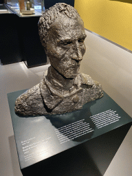 Bust of Vincent van Gogh by Ossip Zadkine at the exhibition `Van Gogh in Brabant` at the Noordbrabants Museum, with explanation