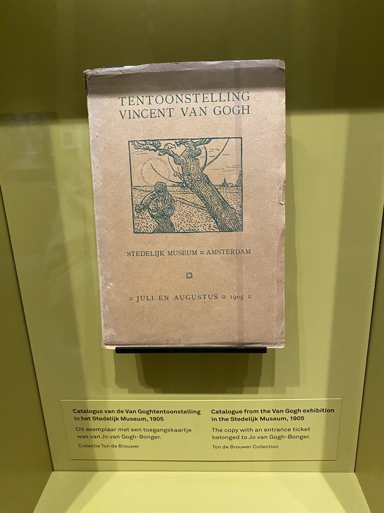 Catalogue from the Van Gogh exhibition in the Stedelijk Museum Amsterdam, at the exhibition `Van Gogh in Brabant` at the Noordbrabants Museum, with explanation