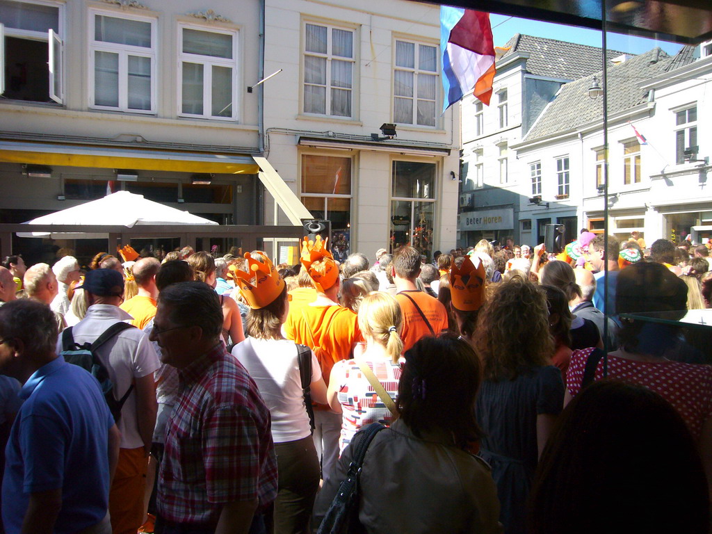 Queen`s Day festivities at the Fonteinstraat street