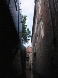 Buildings at the Binnendieze river, viewed from the tour boat