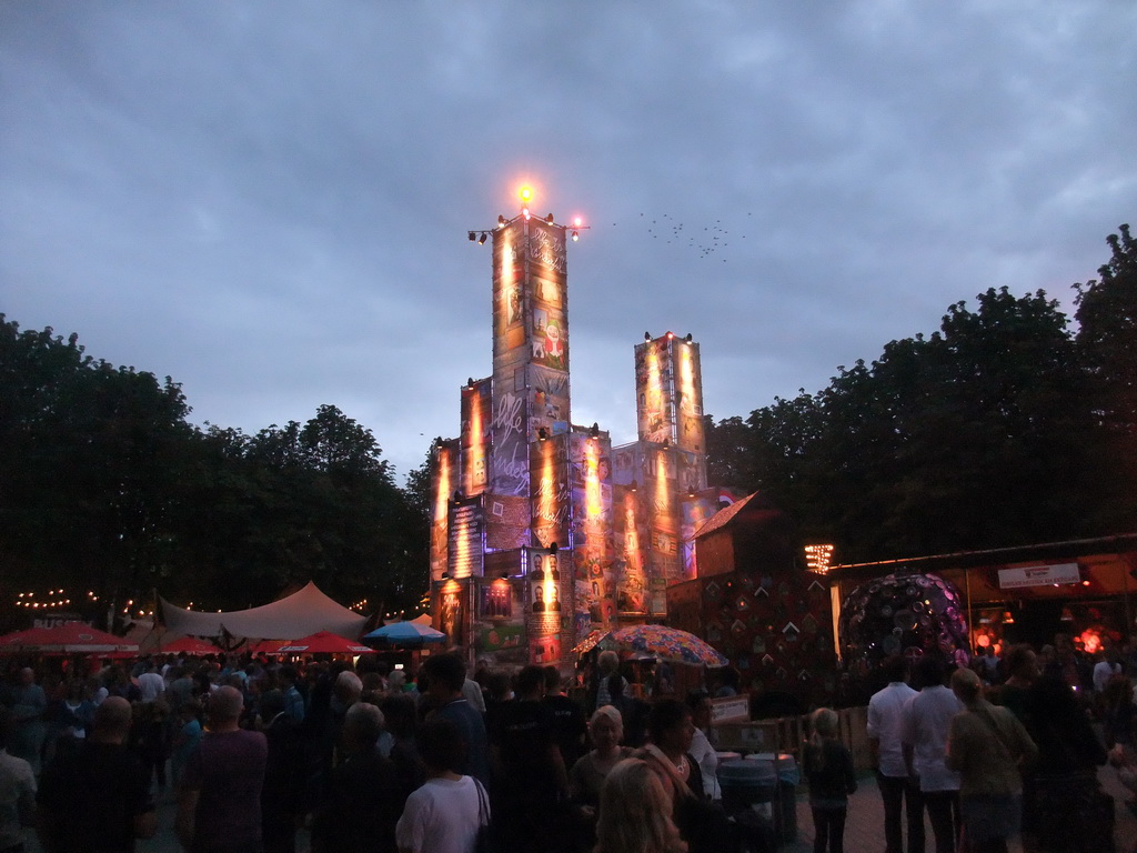 The `Theater aan de Parade` festival on the Parade square, by night