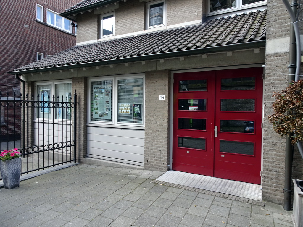 Front of the Sint-Jansmuseum at the Torenstraat street