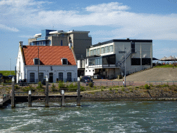 The Peperhuisje building, viewed from the first floor of the ferry to Texel
