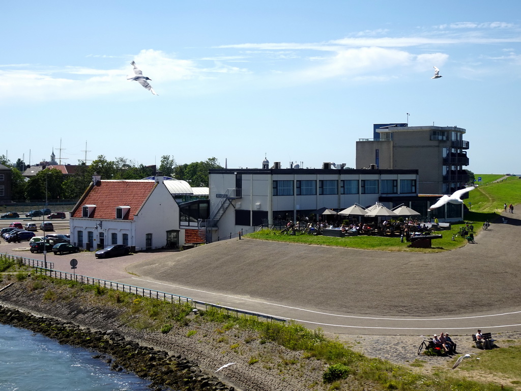 The Peperhuisje building and the Zeepromenade street, viewed from the deck on the fourth floor of the ferry to Texel