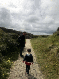 Tim and Max walking in the dunes at Huisduinen