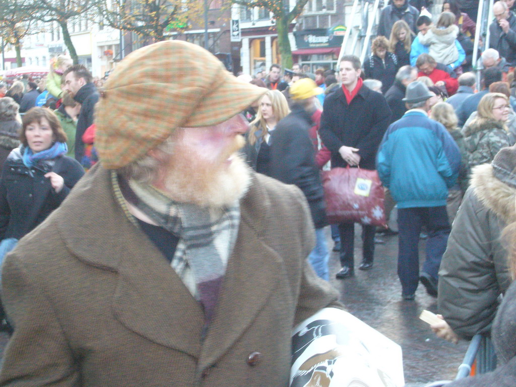 Actor in Victorian clothing at the northwest side of the Brink square, during the Dickens Festival