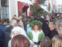 Actors in Victorian clothing at the Walstraat street, during the Dickens Festival