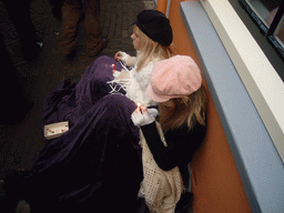 Children actors in Victorian clothing at the Prinsenplaats square, during the Dickens Festival