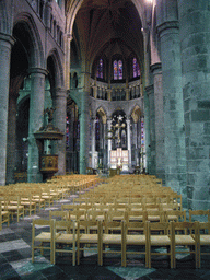 Nave, pulpit, apse and altar of the Notre Dame de Dinant church
