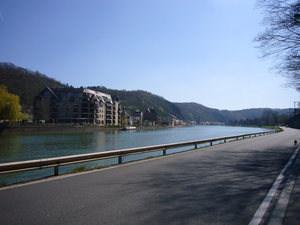 The city center with the Meuse river, viewed from the Avenue des Combattants