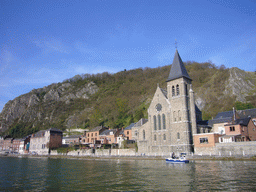 The Église Saint-Paul-des-Rivages church, the Rue des Rivages street and the Meuse river, viewed from the tour boat