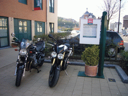 Motorcycles in front of the Hotel Ibis Dinant at the Boulevard des Souverains