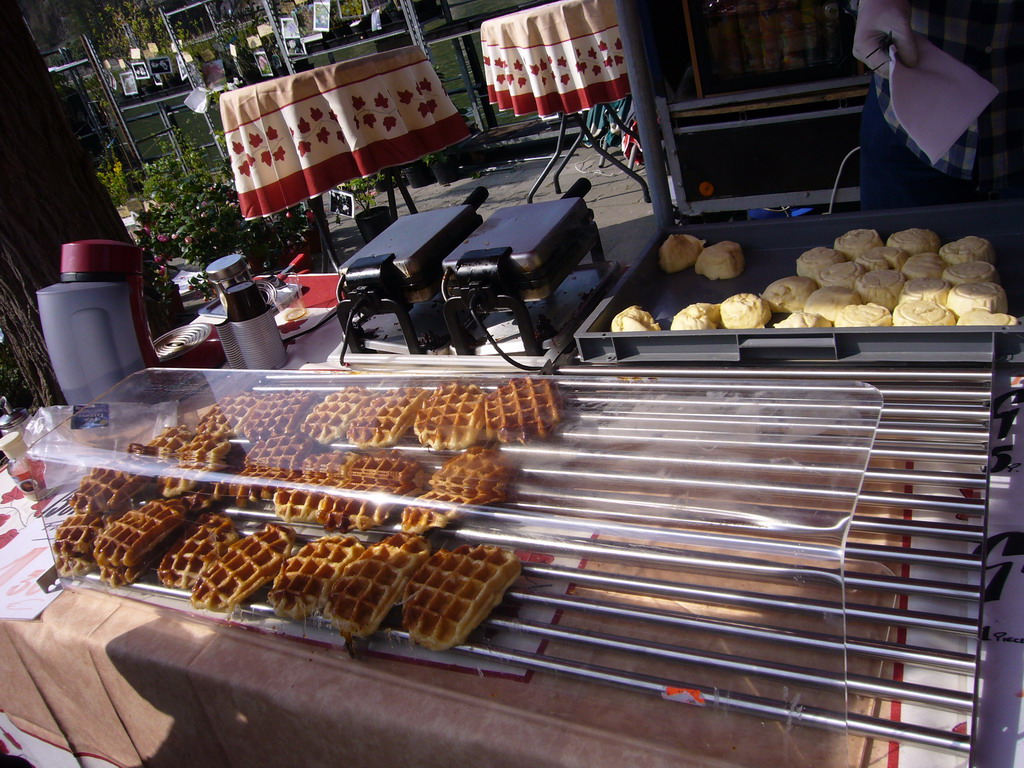 Waffles at the flower market at the Avenue Winston Churchill