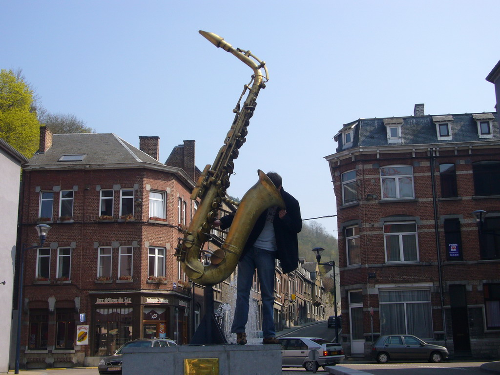 Tim at the Saxophone Monument at the Rue Saint-Jacques street