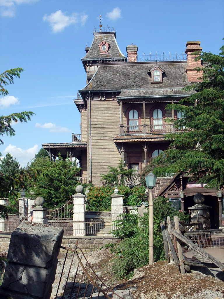 Phantom Manor, at Frontierland of Disneyland Park